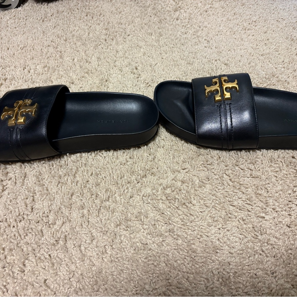 Sandals (Slides) - Picture 4 of 6